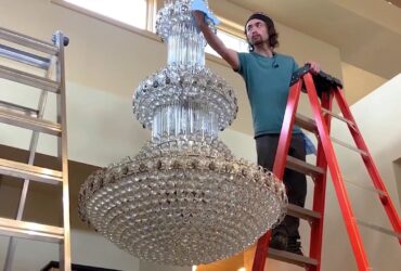 chandelier_cleaning